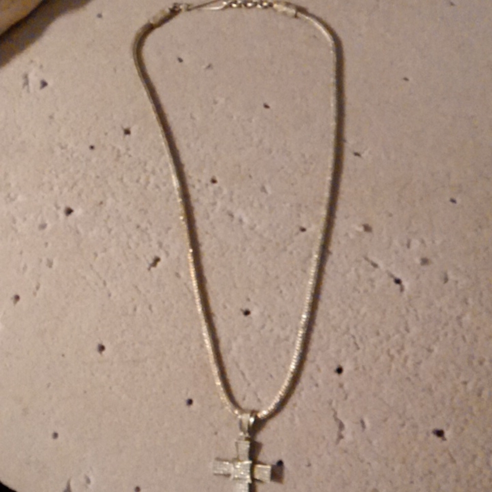 Men's 33 inches long sterling silver chain & cross